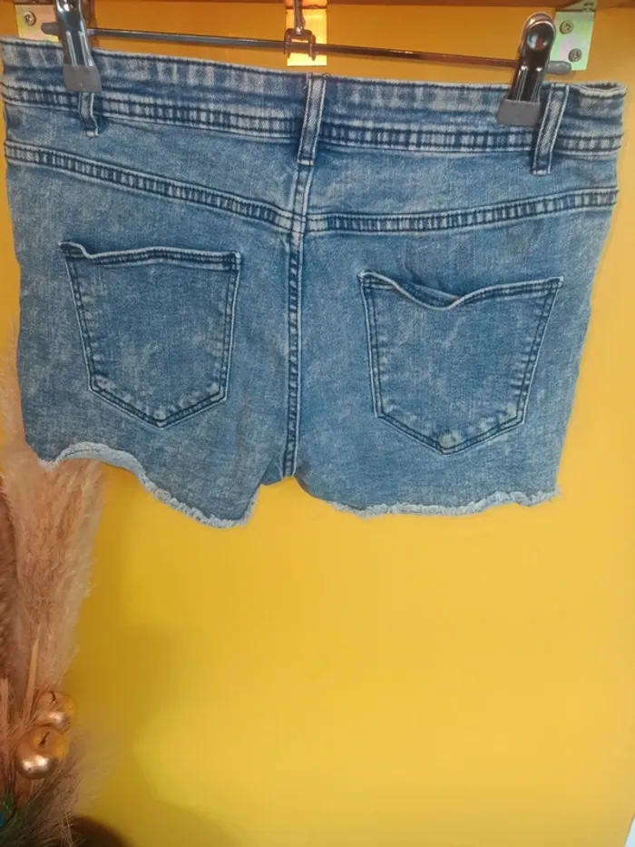 Short en jean taille 36 marque Esmara - photo numéro 4
