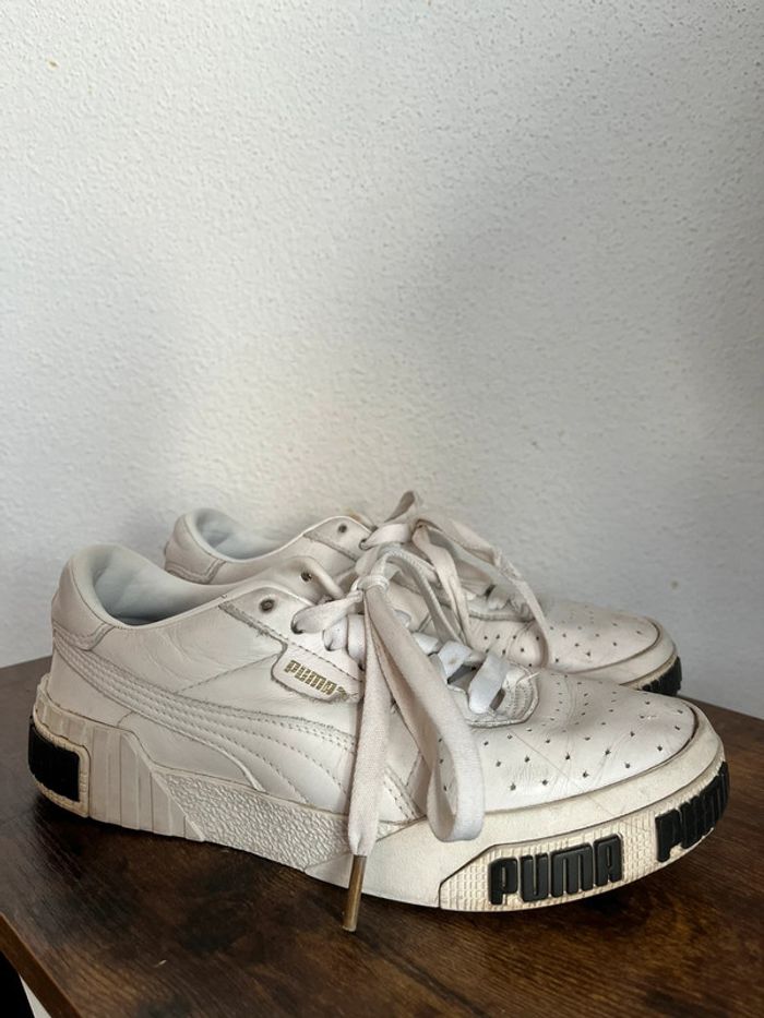 Puma plate-forme blanche et noir taille 37