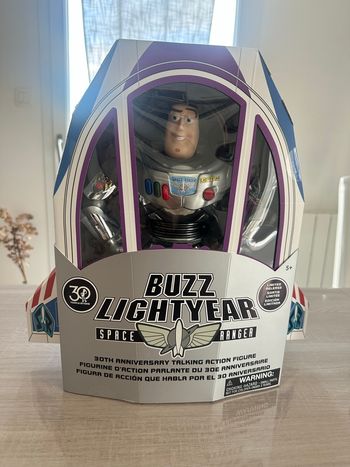 Figurine Buzz l'Éclair parlante 30e anniversaire en édition limitée, Toy Story