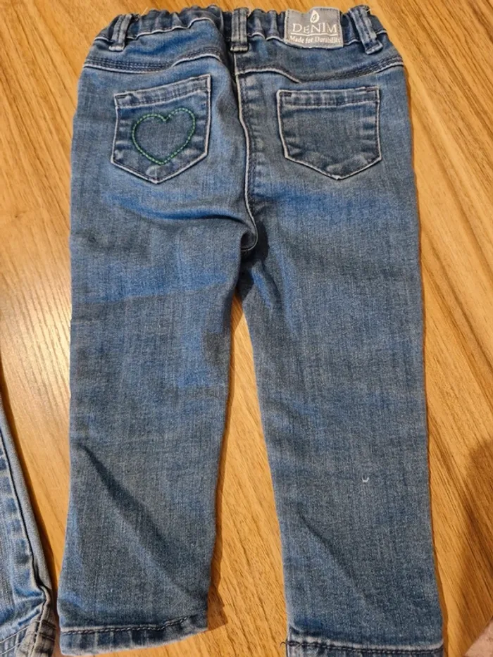 Lot 4 pantalons 18 mois - photo numéro 5
