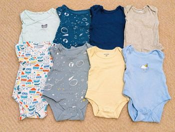 Lot de 8 bodys bébé manches longues – 3 mois