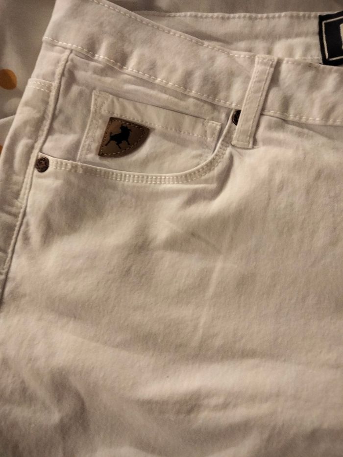 Très joli jean pour femme - photo numéro 7