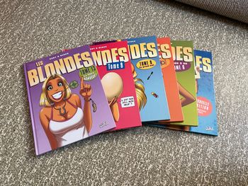 Lot de 6 BD - Les Blondes