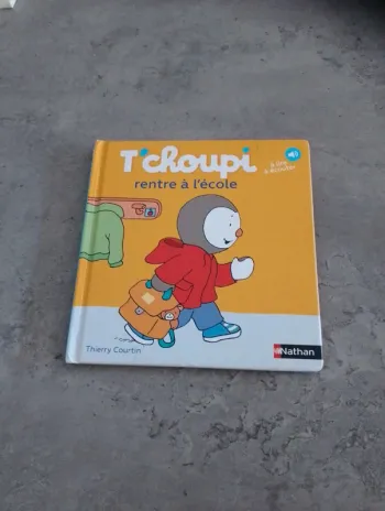 Livre - T'choupi rentre à l'école