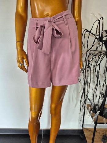 Short Rose avec Poches et Ceinture Femle Taille S/36