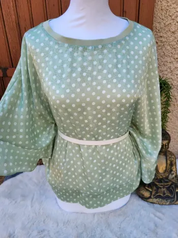 Blouse satiné oversize fluide menthe pois blanc rétro zara taille XL