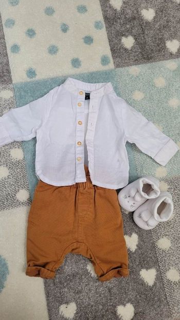Ensemble 1 mois chemise + chaussons