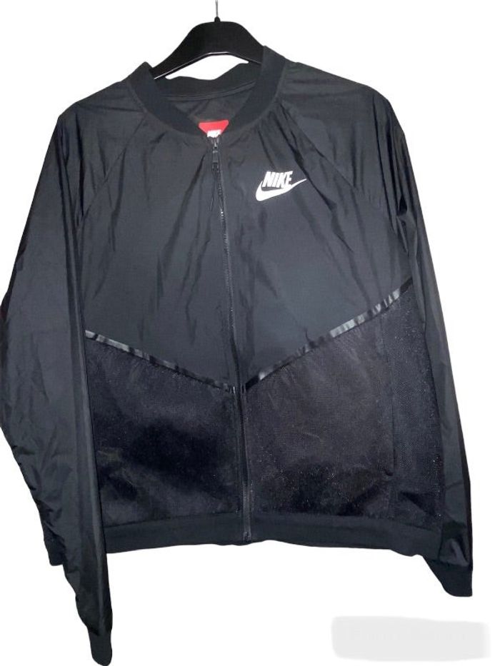 Veste fine nike taille XL adulte