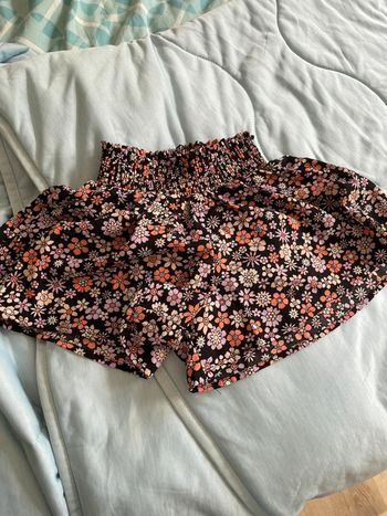 Jupe culotte / short à fleurs 110/116cm