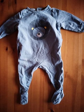 Pyjama lion bleu taille 6 mois