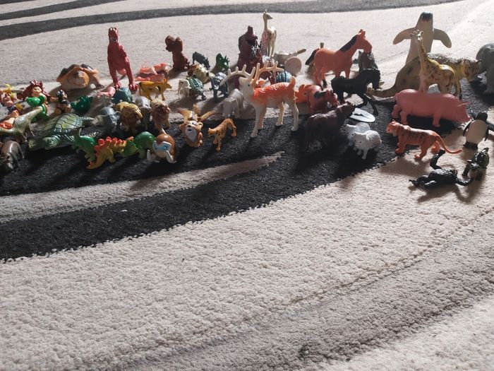 Figurine dinosaures +animaux - photo numéro 6