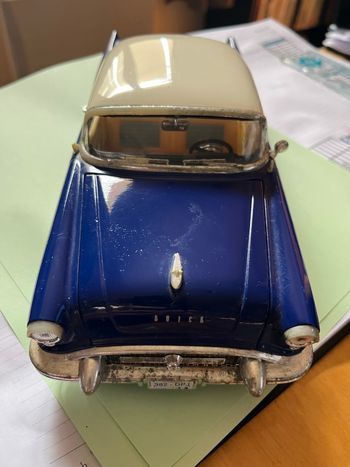 BUICK MIRA (échelle 1/18) de 1955