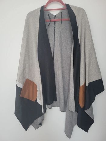 Poncho overside