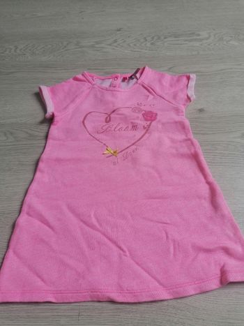 Robe taille 24 mois