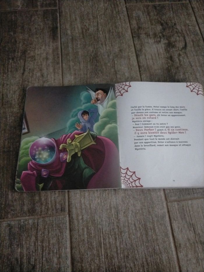 Livre Marvel 12 histoires de super héros - photo numéro 5