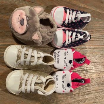 Lot chaussons/ chaussures 0-3 mois