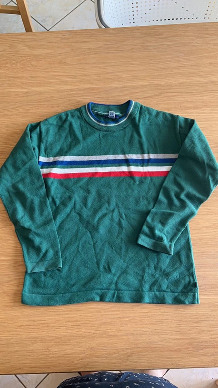 Pull fin