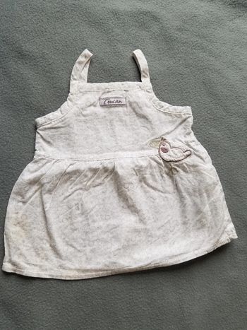 Robe légère taille 6 mois très bon état