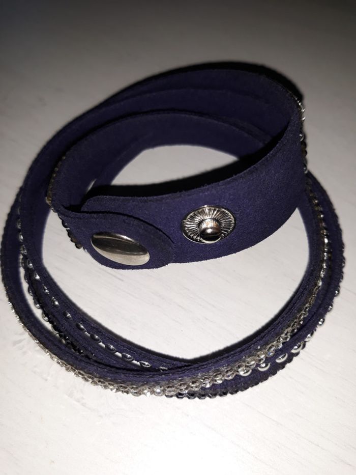 Magnifique bracelet neuf en strass - photo numéro 3