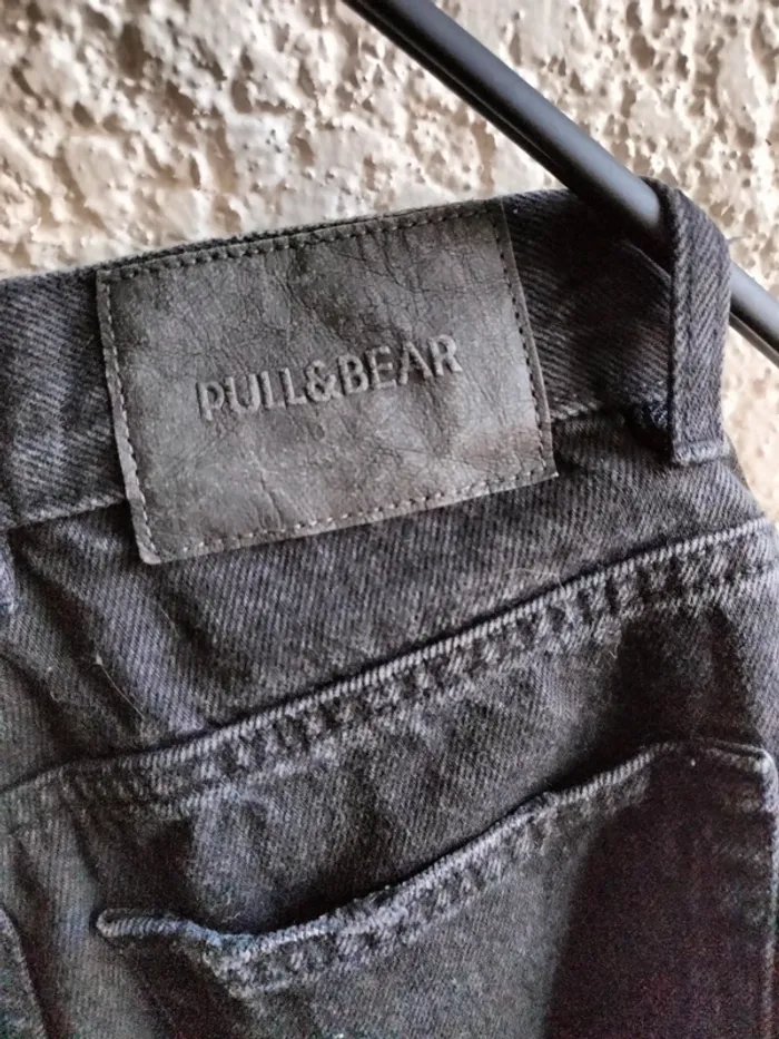Jean noir pull and bear t 38 - photo numéro 7