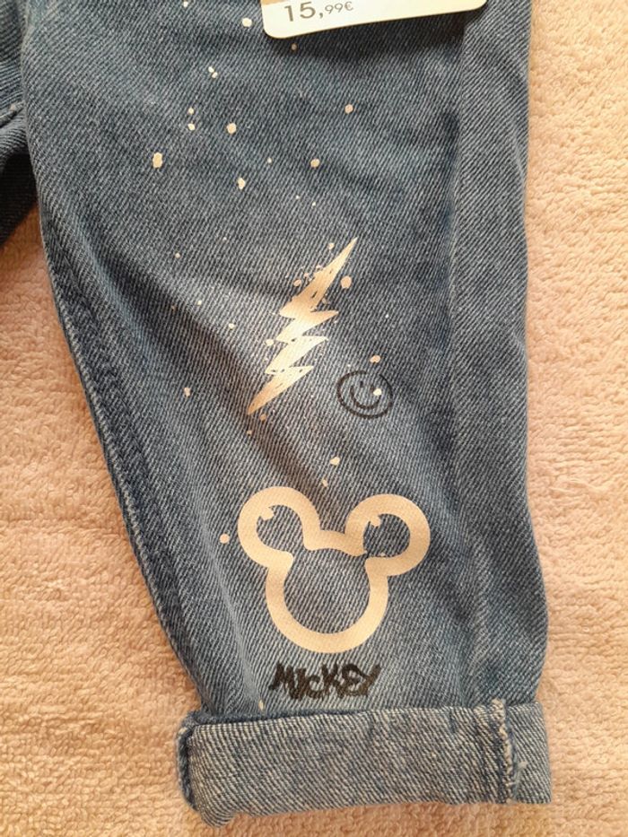Jeans mickey 12mois neuf avec étiquette - photo numéro 2