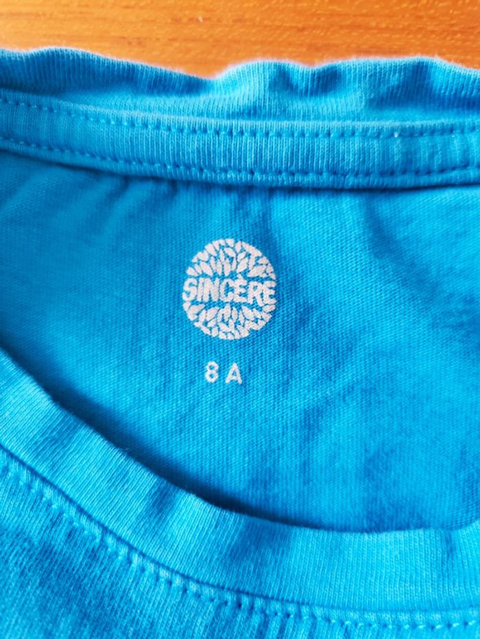 Lot 3 t-shirts manches longues 8ans - photo numéro 2