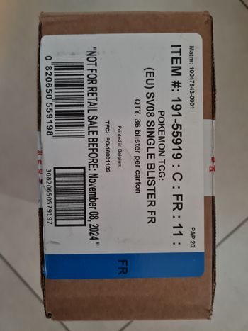 Pokemon SV8 la case de 36 boosters sous sleeves en Français