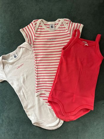 Lot 3 bodies petit bateau 12 mois