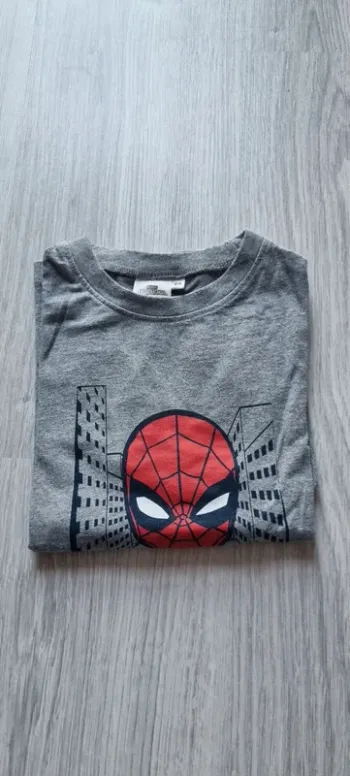 Tee-shirt ML Spiderman 8 ans