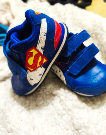 Basket bébé taille 21 Superman Puma