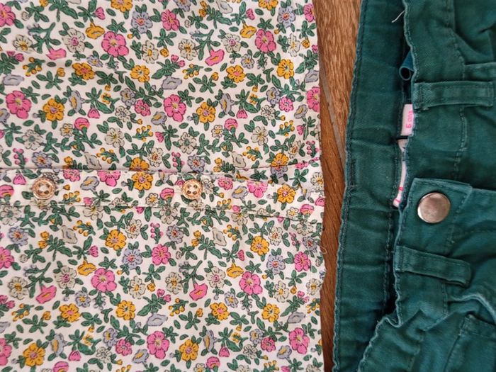 Ensemble 6 ans, jean slim vert bouteille et chemise liberty vert et rose - photo numéro 5