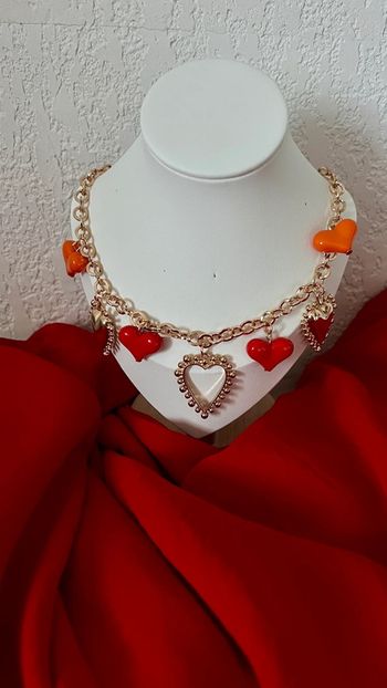 Collier à breloques