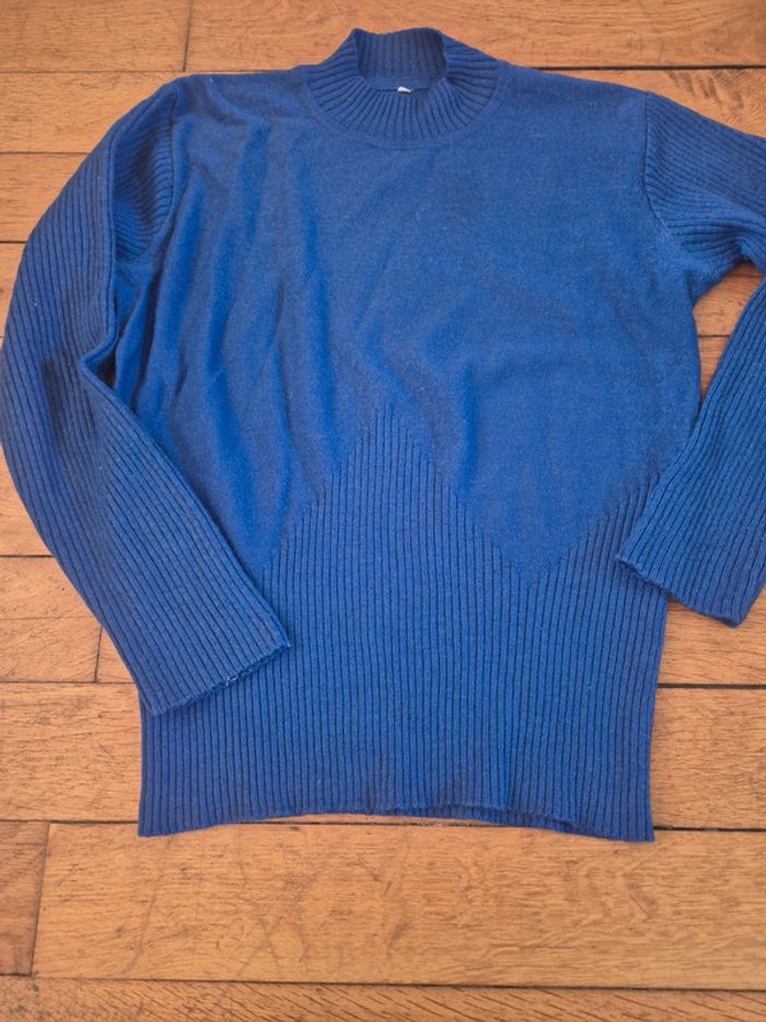pull taille 38 - photo numéro 5
