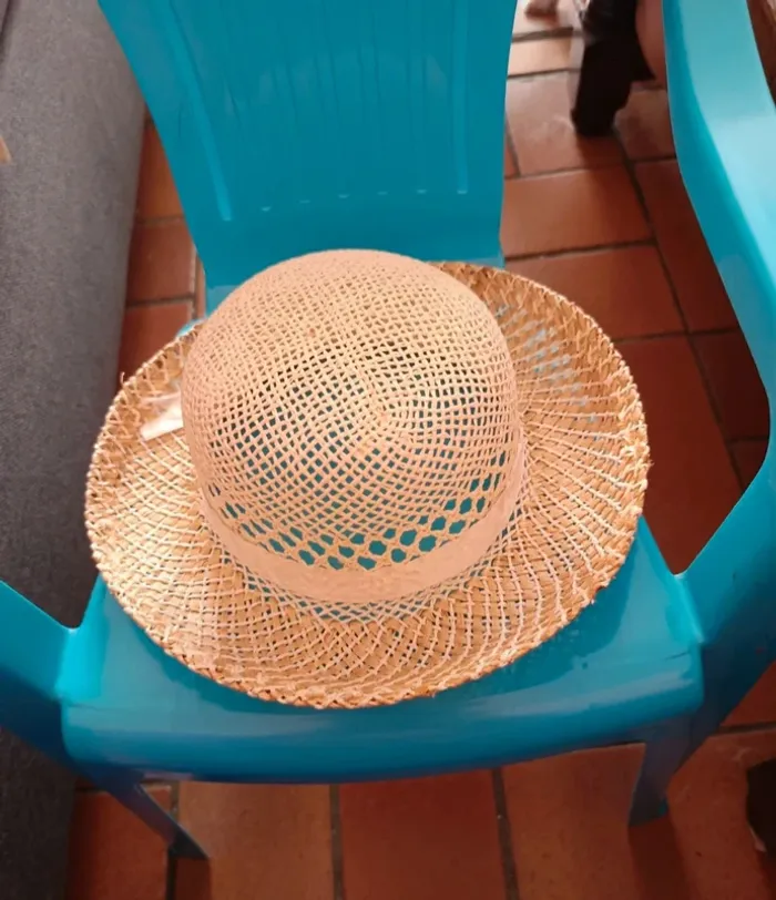 Chapeau crochet et paille taille 50 cm