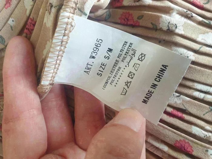 Idée cadeau 🎁- Robe Wiya S/M manches longues beige abricot NEUF . valeur d'achat 38 € - photo numéro 6