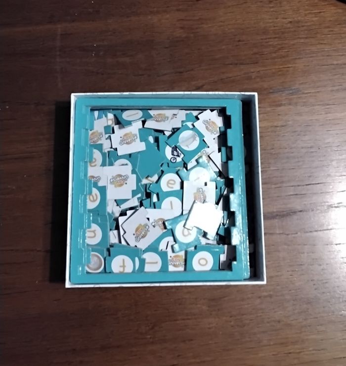 Puzzle des mots ,30 mots, le mot de l image ,Toy Universe ,dès 4 ans - photo numéro 3