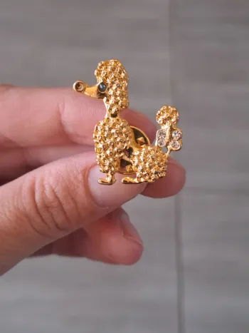 Broche vintage chien Swarovski