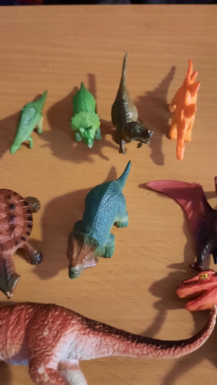 Lot 15 dinos - photo numéro 2