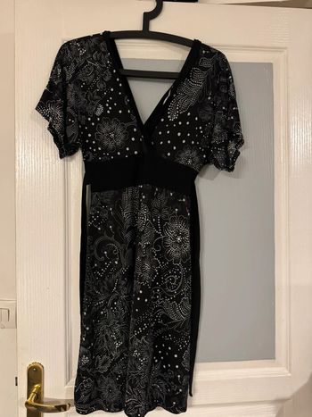 Jolie Robe fluide xanaka col V dos V taille M