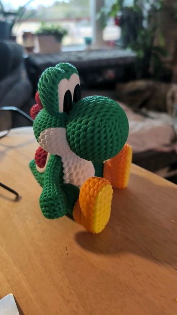 YOSHI  effet crochet 20 cm de hauteur