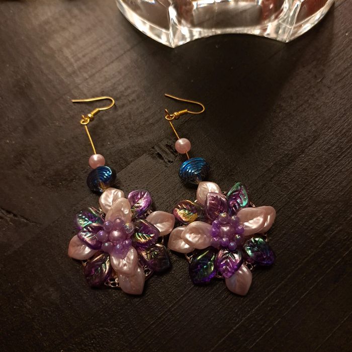 Boucles d'oreilles pendante violette et rose - photo numéro 10