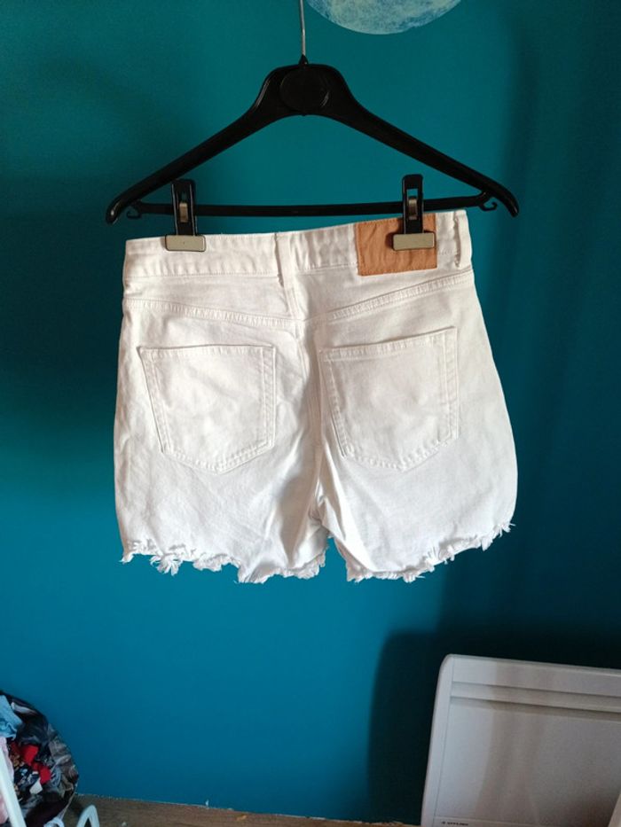 Short blanc - photo numéro 2