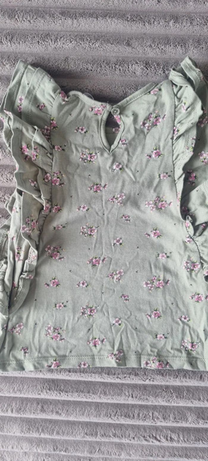 T-shirt 18 mois - photo numéro 3