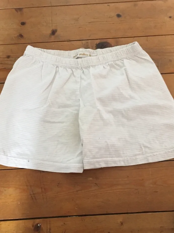 Short de pyjama avec rayures rose