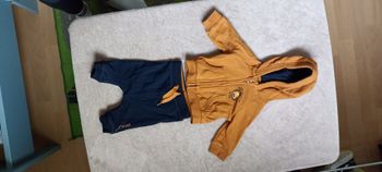 Ensemble jogging et gilet