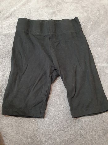 Short cycliste noir 10ans