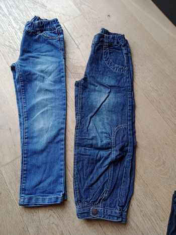 Lot de 2 jeans enfant – Taille 5/6 ans