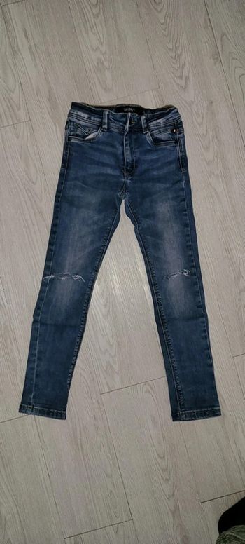 Jean Skinny Destroy TAO tape a l'œil 7ans