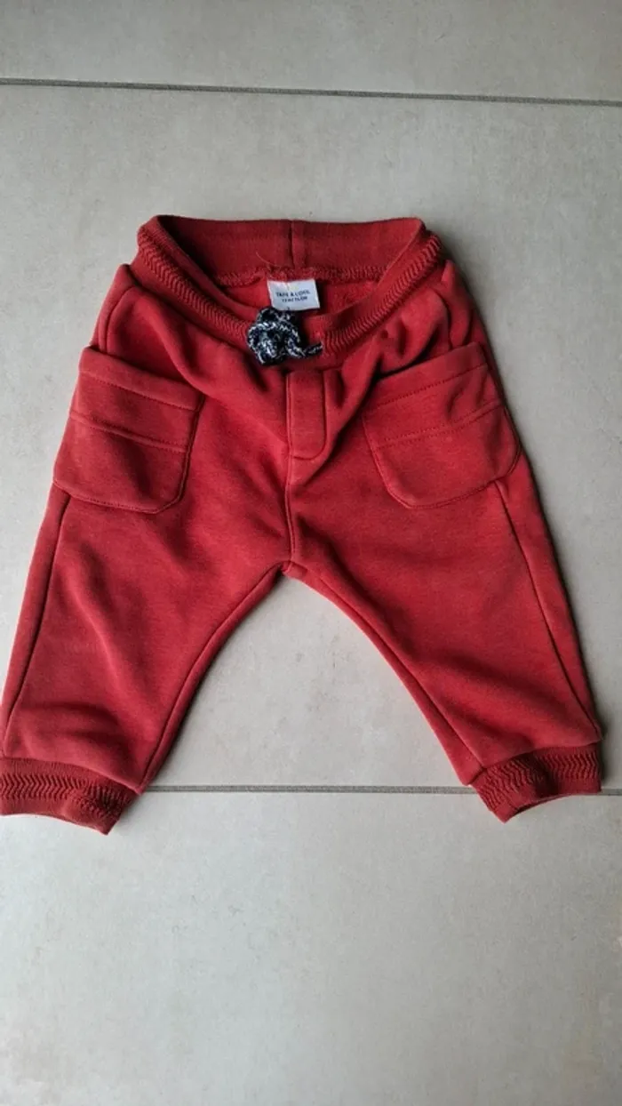 Lot 3 pantalons souples 12 mois - photo numéro 2