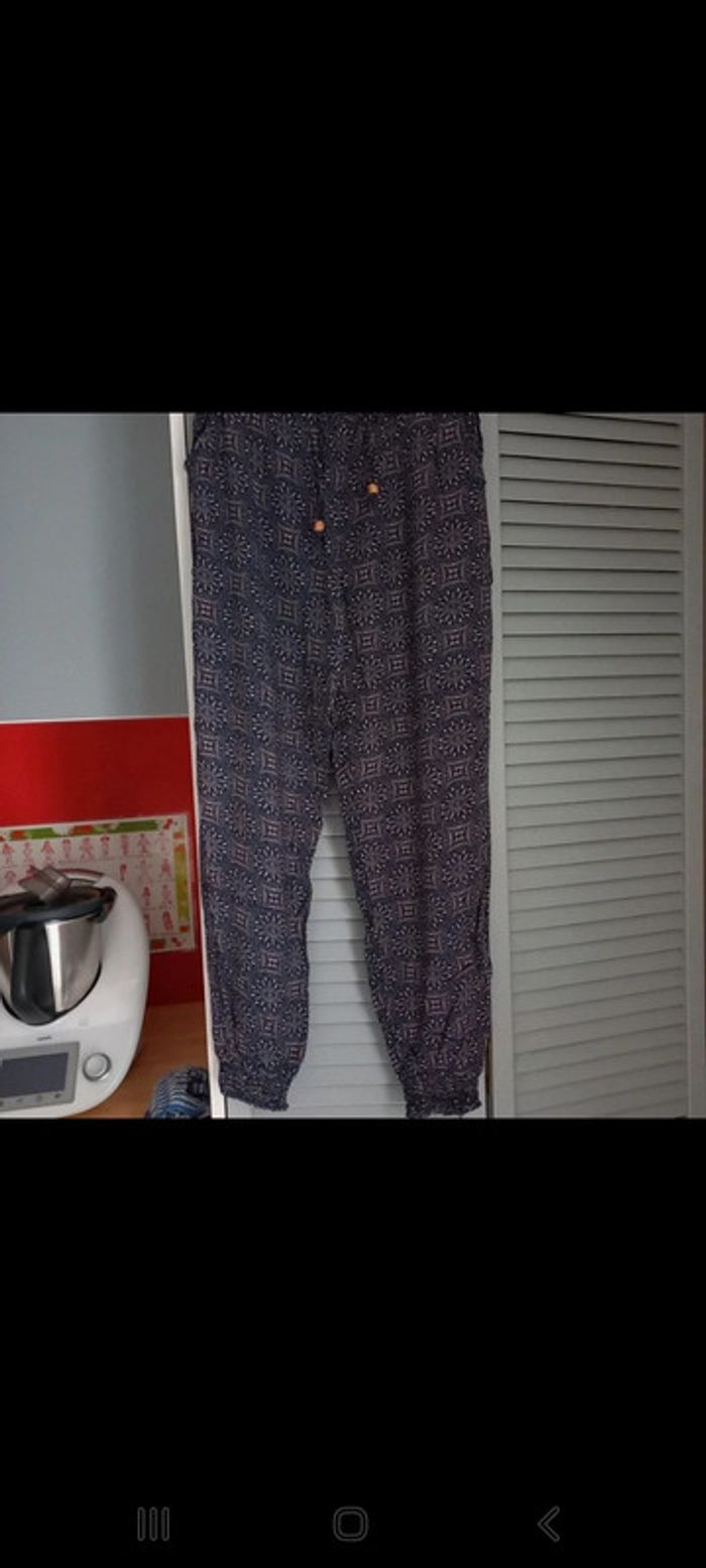 Pantalon fluide et confortable bleu et blanc